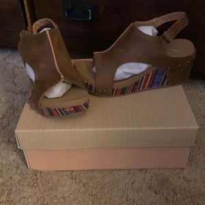 Summer sandals tan espadrilles new in box Southern Fried Chics